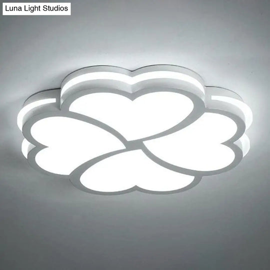 Modern Clover Shaped Bedroom Led Flush Mount Ceiling Light In White /