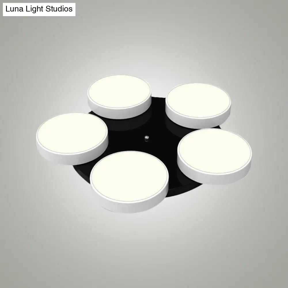 Modern Drum Flush Mount Light With Multiple Heads In Black/White For Study Room