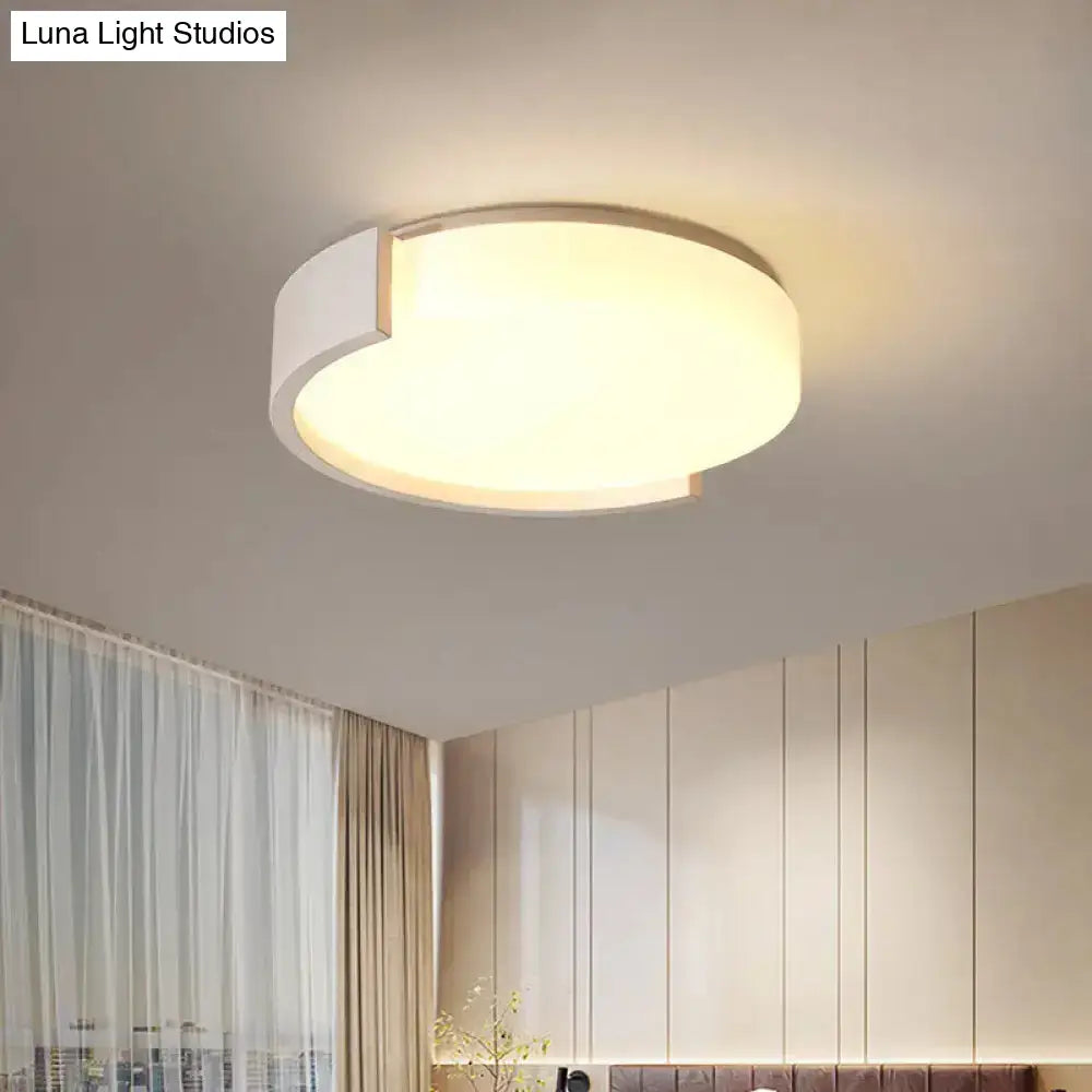 Modern Drum-Shaped Ceiling Light Fixture: Acrylic Black/White Flushmount With C-Shaped Frame Led