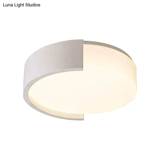 Modern Drum-Shaped Ceiling Light Fixture: Acrylic Black/White Flushmount With C-Shaped Frame Led