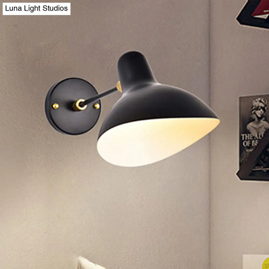 Modern Duckbill Sconce In Metallic Black/Grey - 1 Light Wall Lamp For Living Room