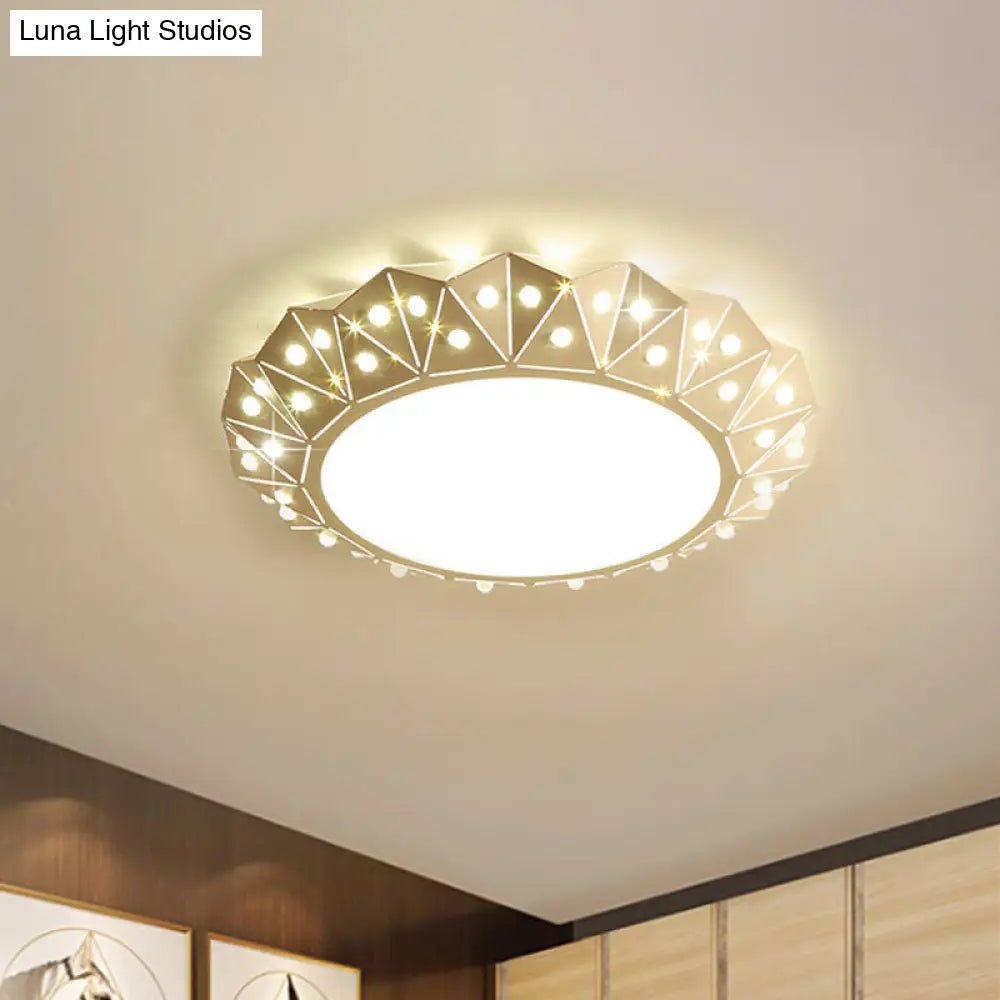 Modern Faceted Round Flushmount Light With Warm/White Led Lighting And Iron Shade 16.5/22.5 Wide