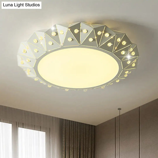Modern Faceted Round Flushmount Light With Warm/White Led Lighting And Iron Shade 16.5/22.5 Wide