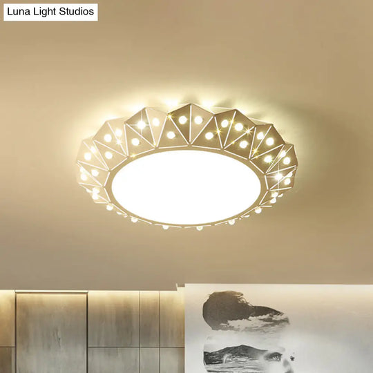 Modern Faceted Round Flushmount Light With Warm/White Led Lighting And Iron Shade 16.5’/22.5’ Wide