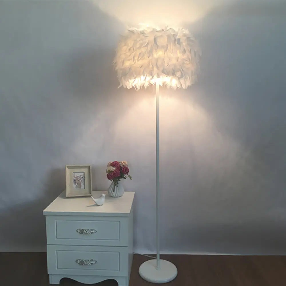 Modern Feather Drum Standing Floor Light: 16/18 W 1-Head White Lamp With Or Without Draping Crystal