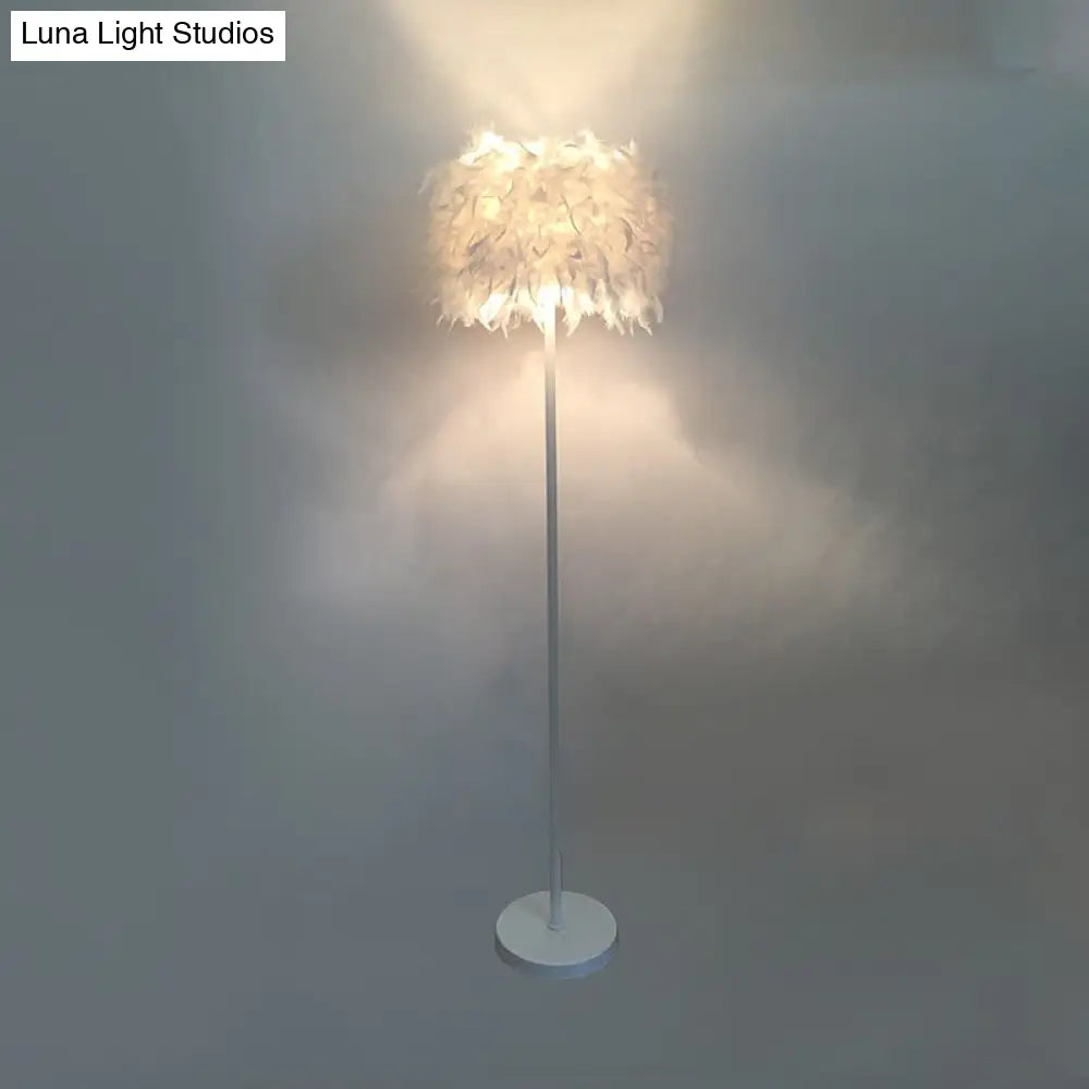 Modern Feather Drum Standing Floor Light: 16/18 W 1-Head White Lamp With Or Without Draping Crystal