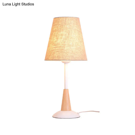 Modern Flaxen Desk Lamp With Wide Flare Fabric Shade