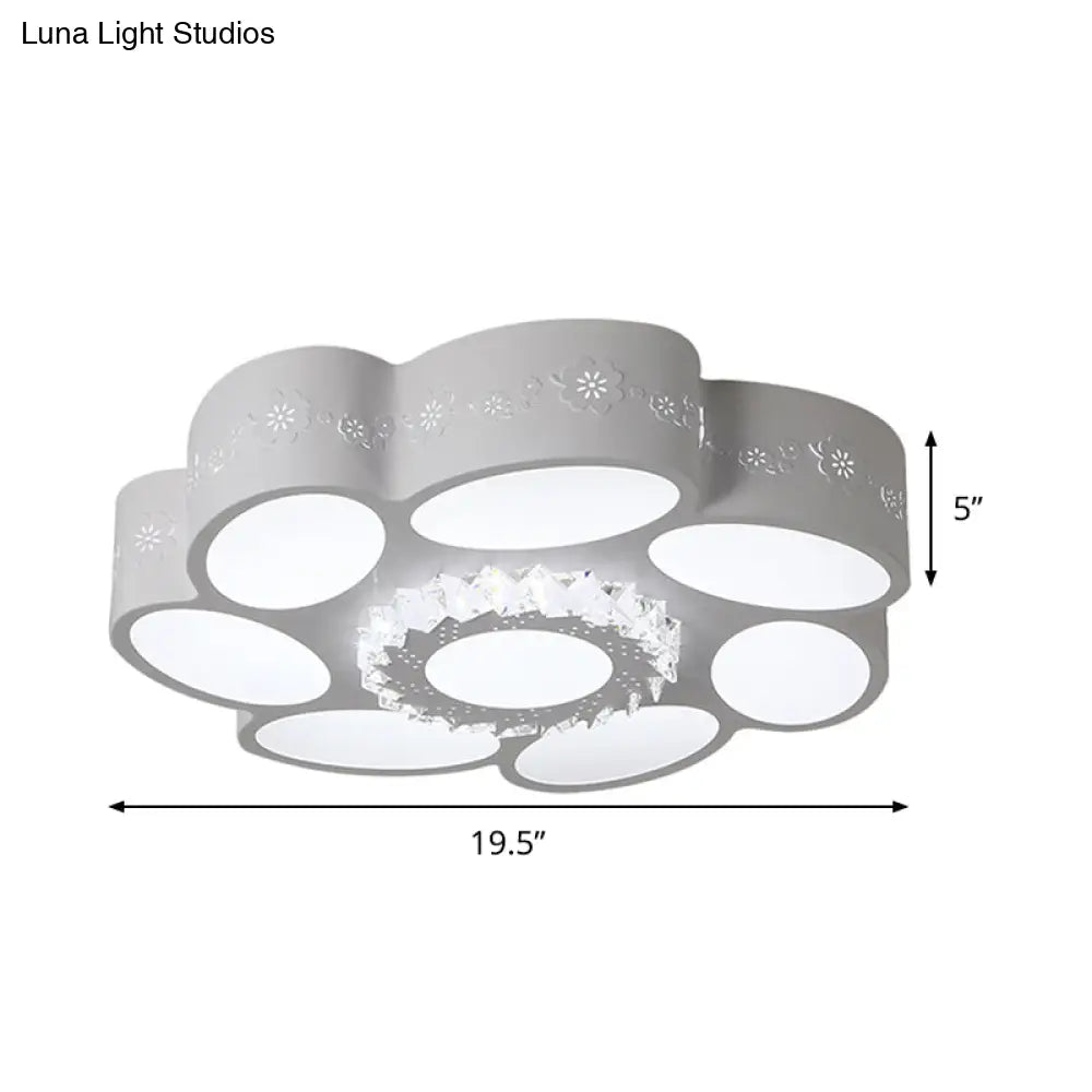 Modern Flower Flush Mount Lamp: Stylish Metallic Led Ceiling Light In Warm/White Stepless Dimming &