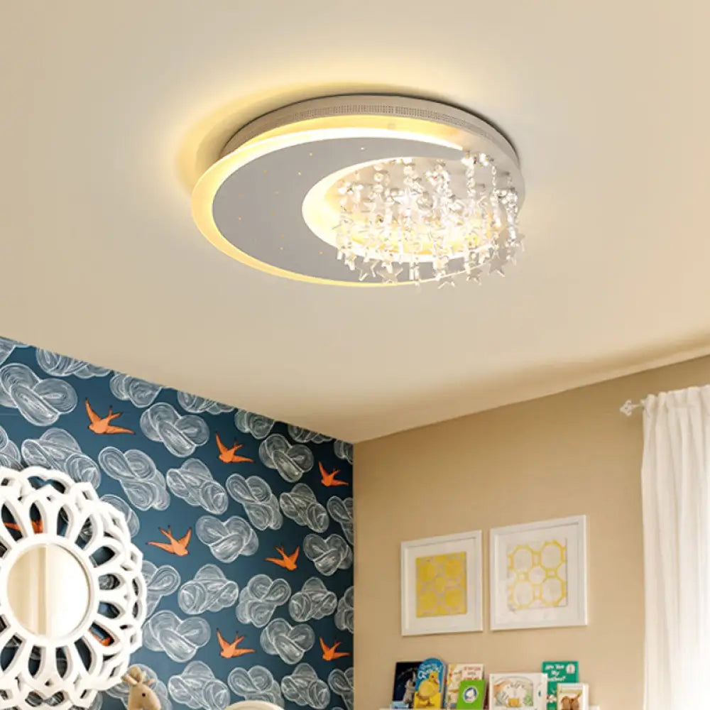 Modern Flush Ceiling Light With Crystal Accent - 16’/23.5’ Round Metal White Led Fixture / 16’