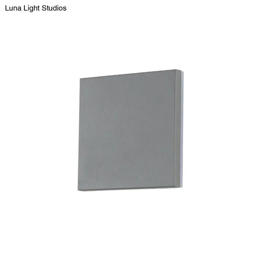 Modern Geometric Led Wall Sconce In Sleek Aluminum - Grey