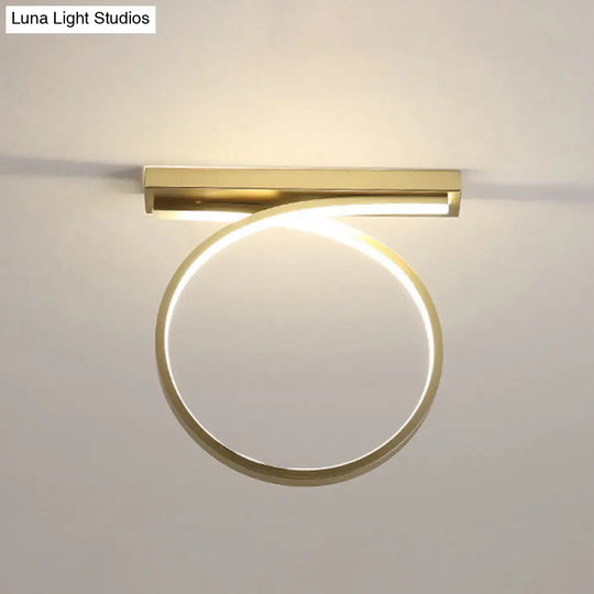 Modern Gold Led Ceiling Light Fixture For Bedroom - Minimalist Flushmount Lighting In Warm/White