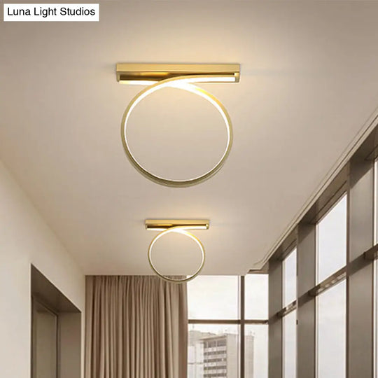 Modern Gold Led Ceiling Light Fixture For Bedroom - Minimalist Flushmount Lighting In Warm/White /