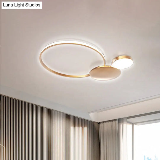Modern Gold Metal Led Flush Ceiling Light - Stylish Living Room Lighting Fixture