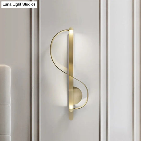 Modern Gold S-Shape Led Metal Wall Sconce For Corner Mounting