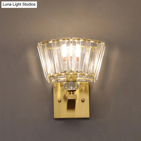 Modern Gold Wall Sconce With Trapezoid Crystal Blocks