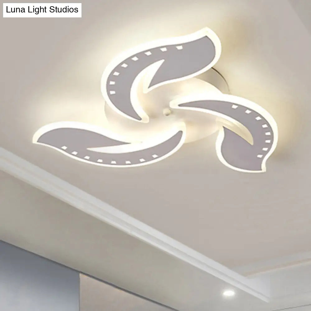 Modern Leaf Design Led Ceiling Lamp - White Acrylic Flush Mount Light Fixture For Living Room 3 /