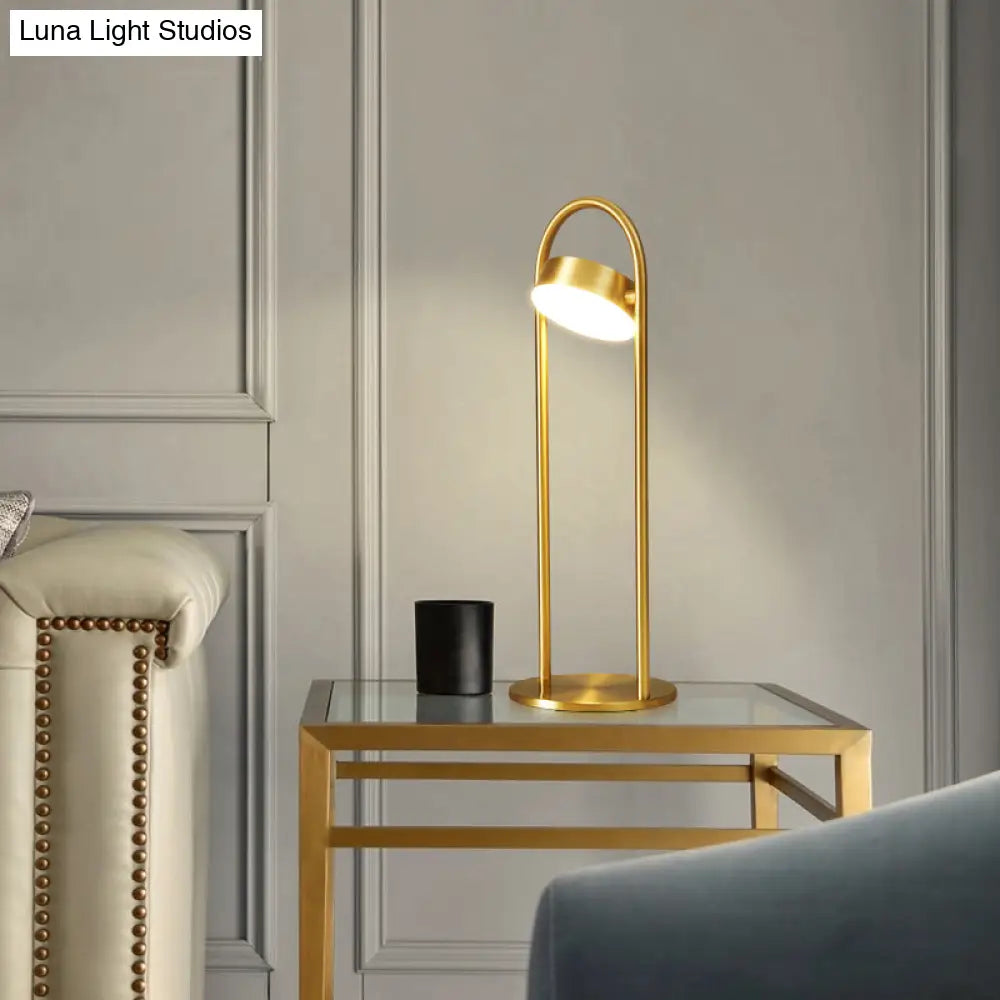 Modern Led Brass Table Lamp For Living Room - Bend Metallic Nightstand Lighting