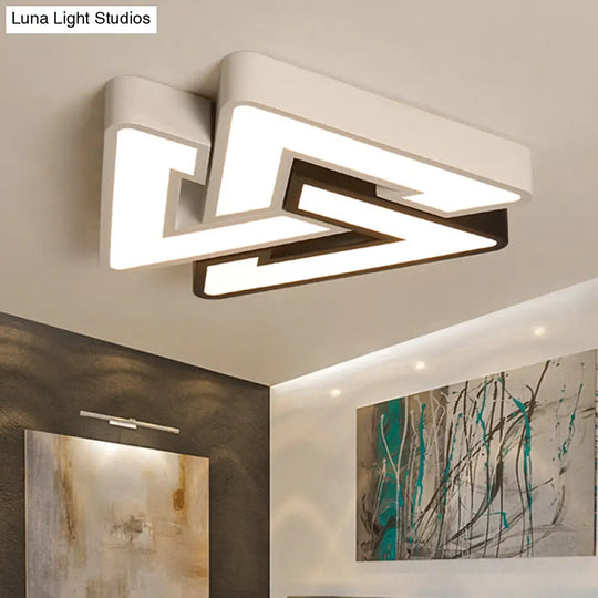 Modern Led Ceiling Lamp: Acrylic Triangle Design In Black & White