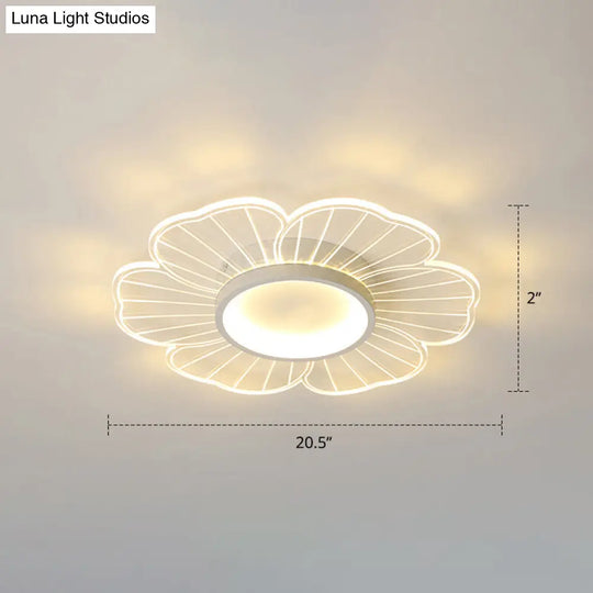 Modern Led Flower Ceiling Mount Light Fixture For Bedroom - Acrylic Flush White / 20.5 Remote