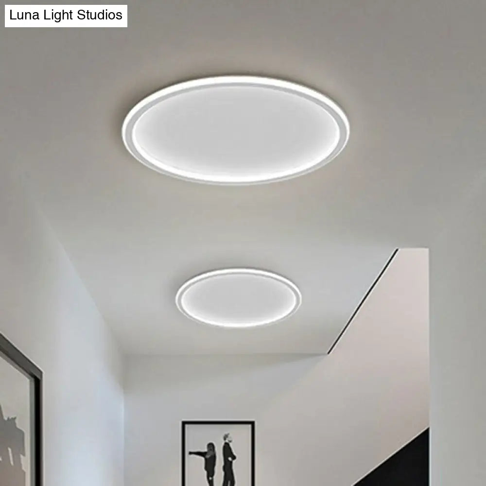 Modern Led Flush Mount Ceiling Light - Extra-Thin Aluminum Fixture In White / Round