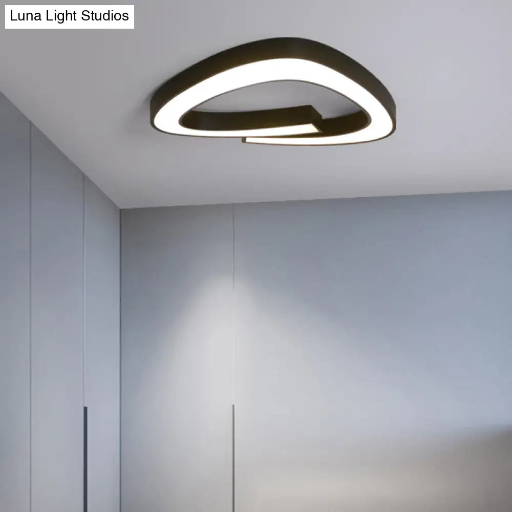 Modern Led Flush Mount Ceiling Light Fixture For Living Room - Simplicity Triangle Design