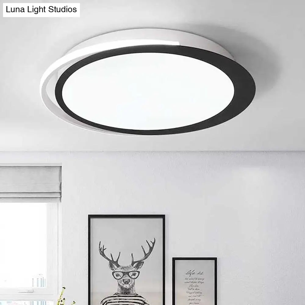 Modern Led Flush Mount Ceiling Light In Black And White With Warm/White/Natural Lighting Options -