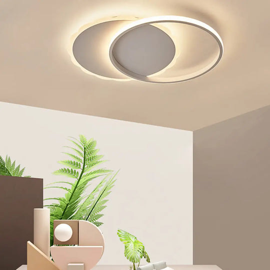 Modern Led Flush Mount Ceiling Light With Overlapping Acrylic Panels In White Bronze / Warm Round