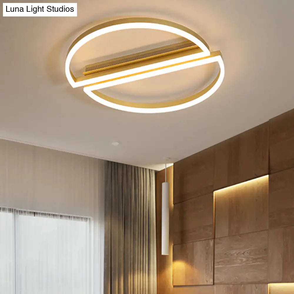 Modern Led Golden Bedroom Ceiling Light - Circular Acrylic Flush Mount Lamp In Warm/White Gold /