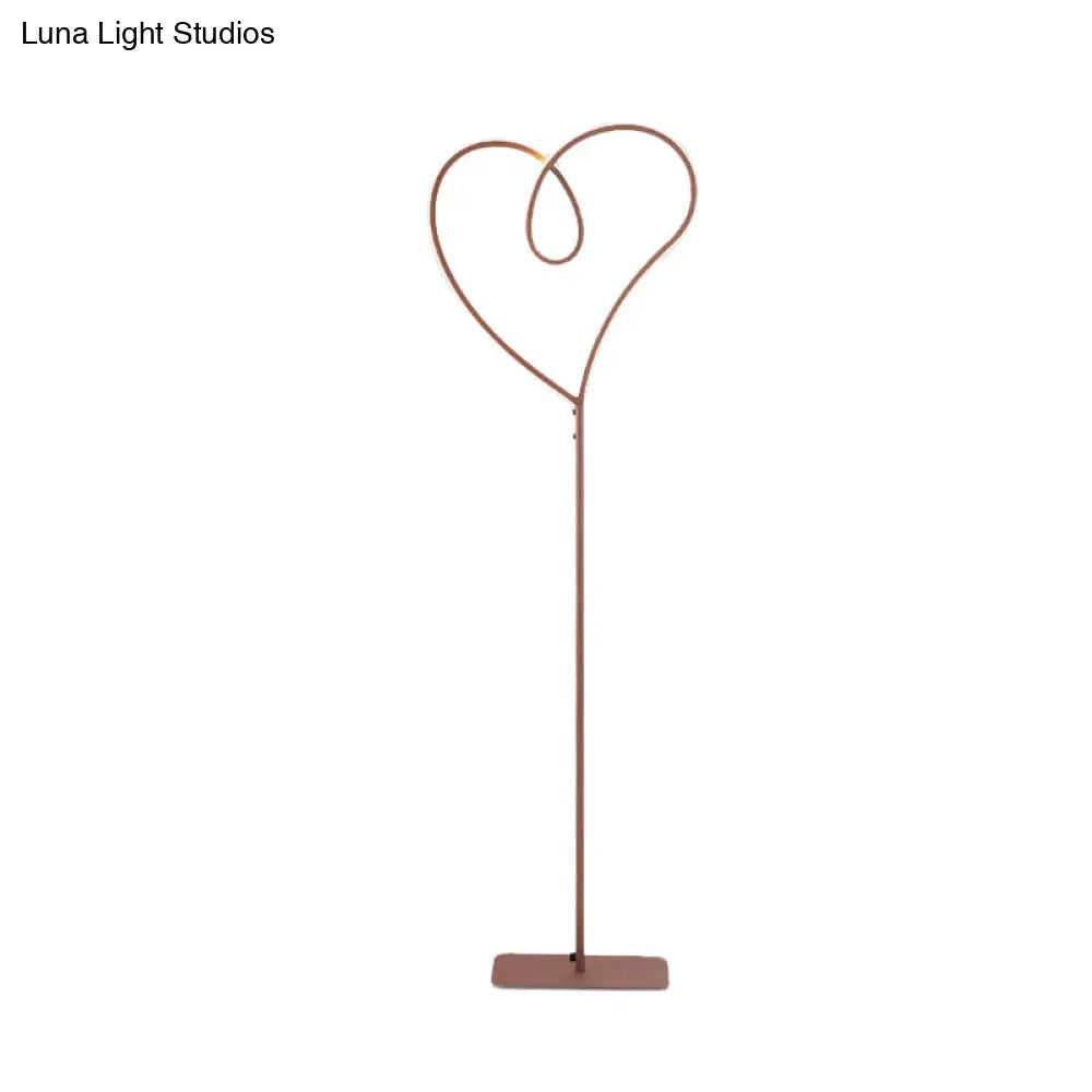 Modern Led Metal Floor Reading Lamp With Heart-Shaped Stand Coffee Finish