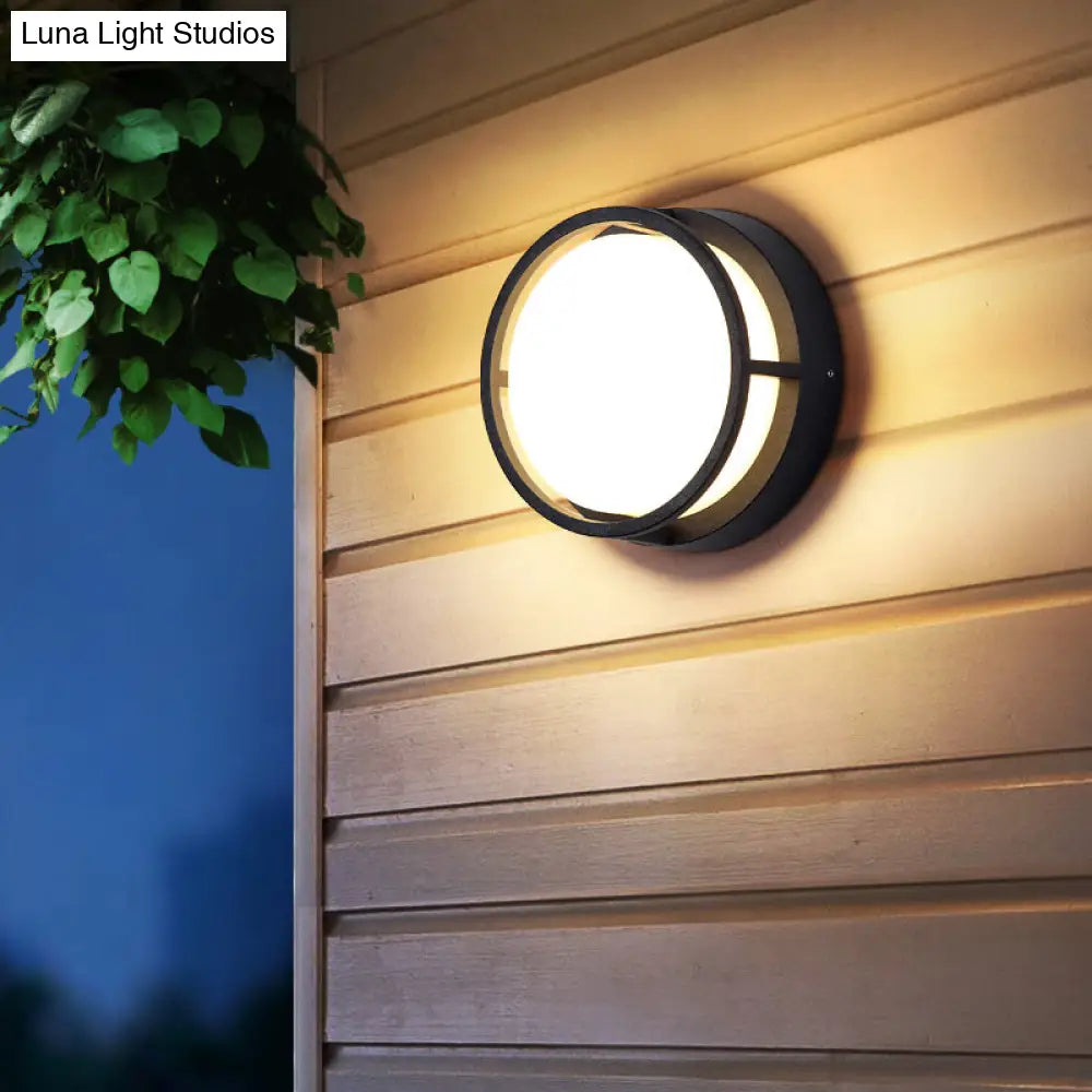 Modern Led Outdoor Wall Sconce In Black Plastic - Stylish & Durable Lighting