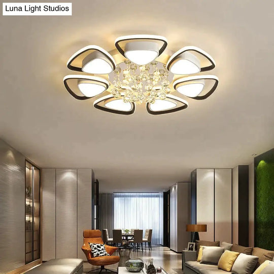 Modern Light Luxury High Grade Atmospheric Crystal Ceiling Lamp