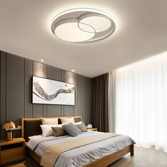 Modern Metal Black/White Circle Ceiling Flush Mount With Integrated Led For Bedroom Lighting White /
