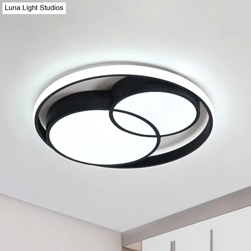 Modern Metal Black/White Circle Ceiling Flush Mount With Integrated Led For Bedroom Lighting