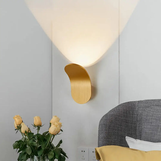 Modern Metal Bracket Led Bedside Wall Mount Light In Elegant Black/Gold/Coffee Finish Gold