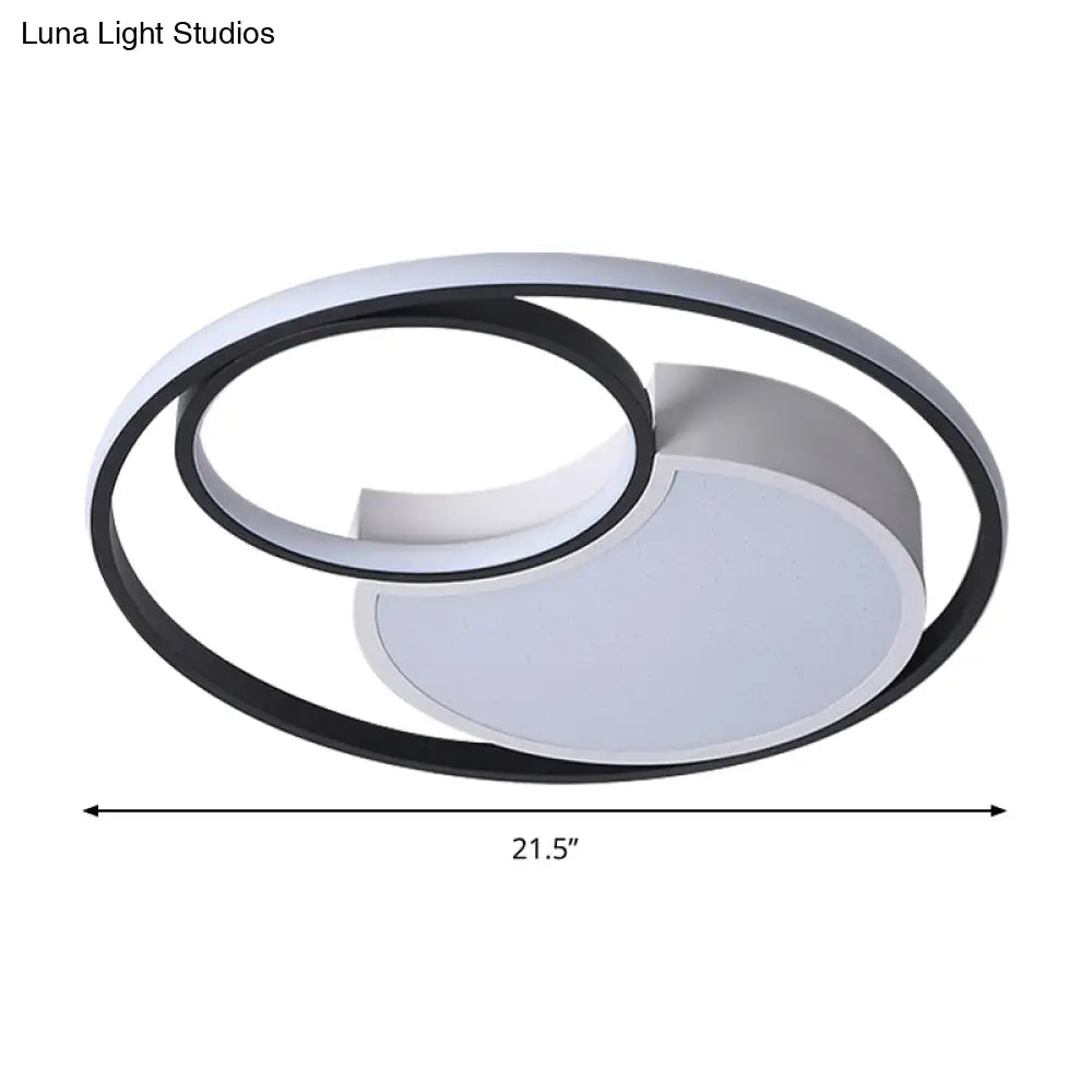 Modern Metal Circle Ceiling Light - 18’/21.5’ Wide Led Flush Lighting In Black And White –