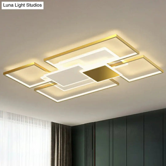 Modern Metal Frame Flush-Mount Led Ceiling Lamp For Living Room - Minimalistic Design Gold / 43