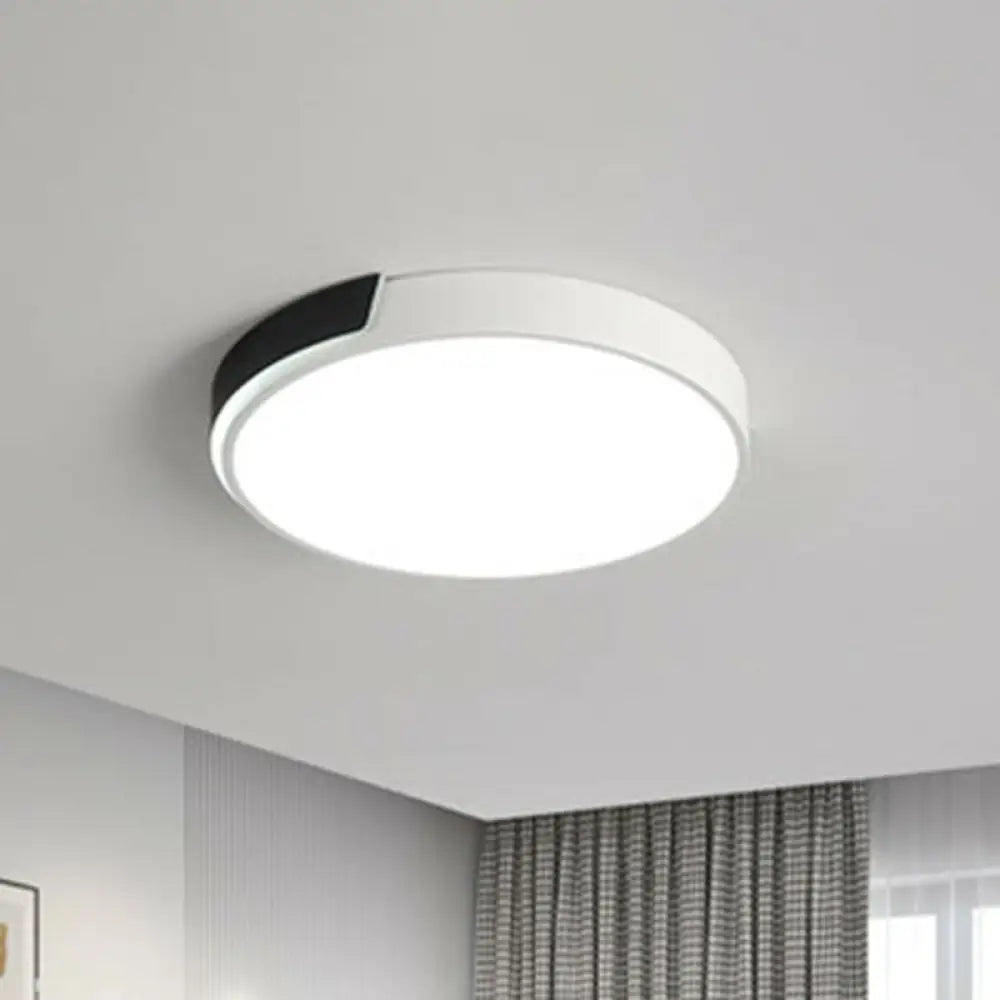 Modern Metal Geometric Led Flush Mount Ceiling Light In Black And White Black - White / Round