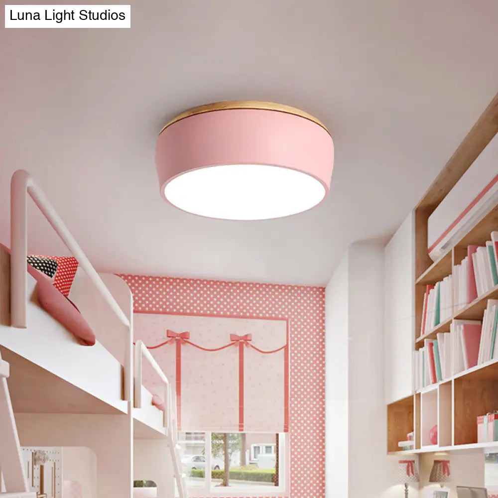 Modern Metal Led Ceiling Mounted Lamp With Flush Mount Design Multiple Colors And Recessed Diffuser