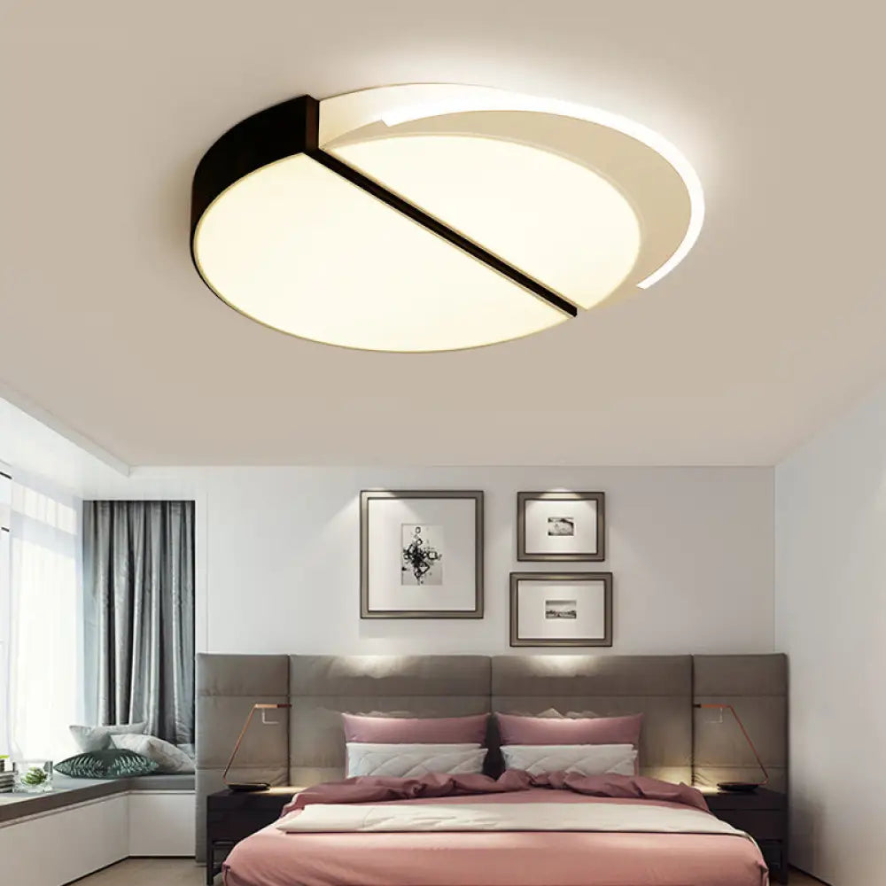 Modern Metal Led Flush Mount Ceiling Light In Black - White 16’/19.5’ Wide / 16’ White