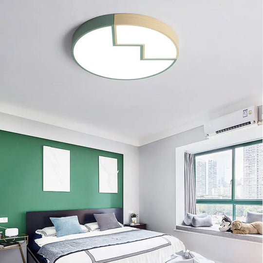 Modern Metal Led Flush Mount Lamp In Green With White/Warm Light - 18’/22’ Wide / 18’ White