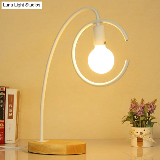 Modern Metal Ring Shaped Table Lamp For Study Room - Black/White