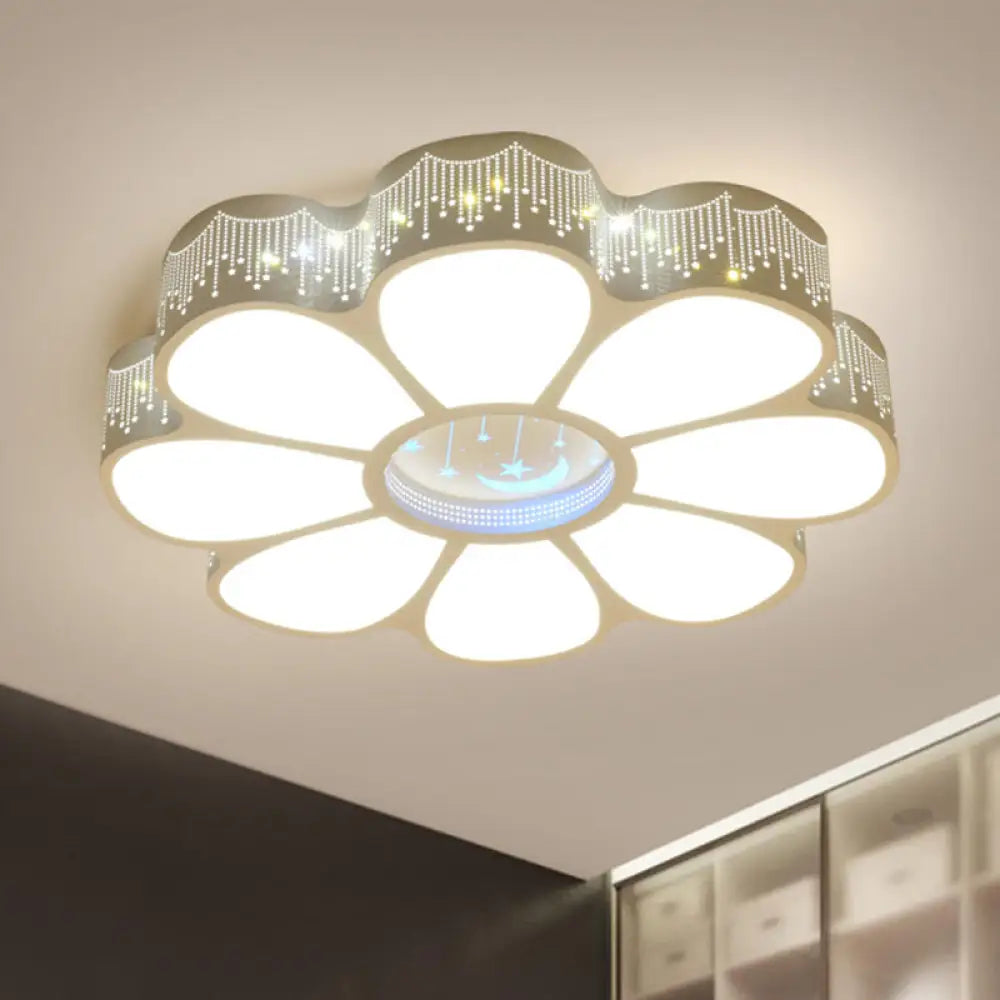 Modern Metallic Floral Led Flushmount Ceiling Lamp - White