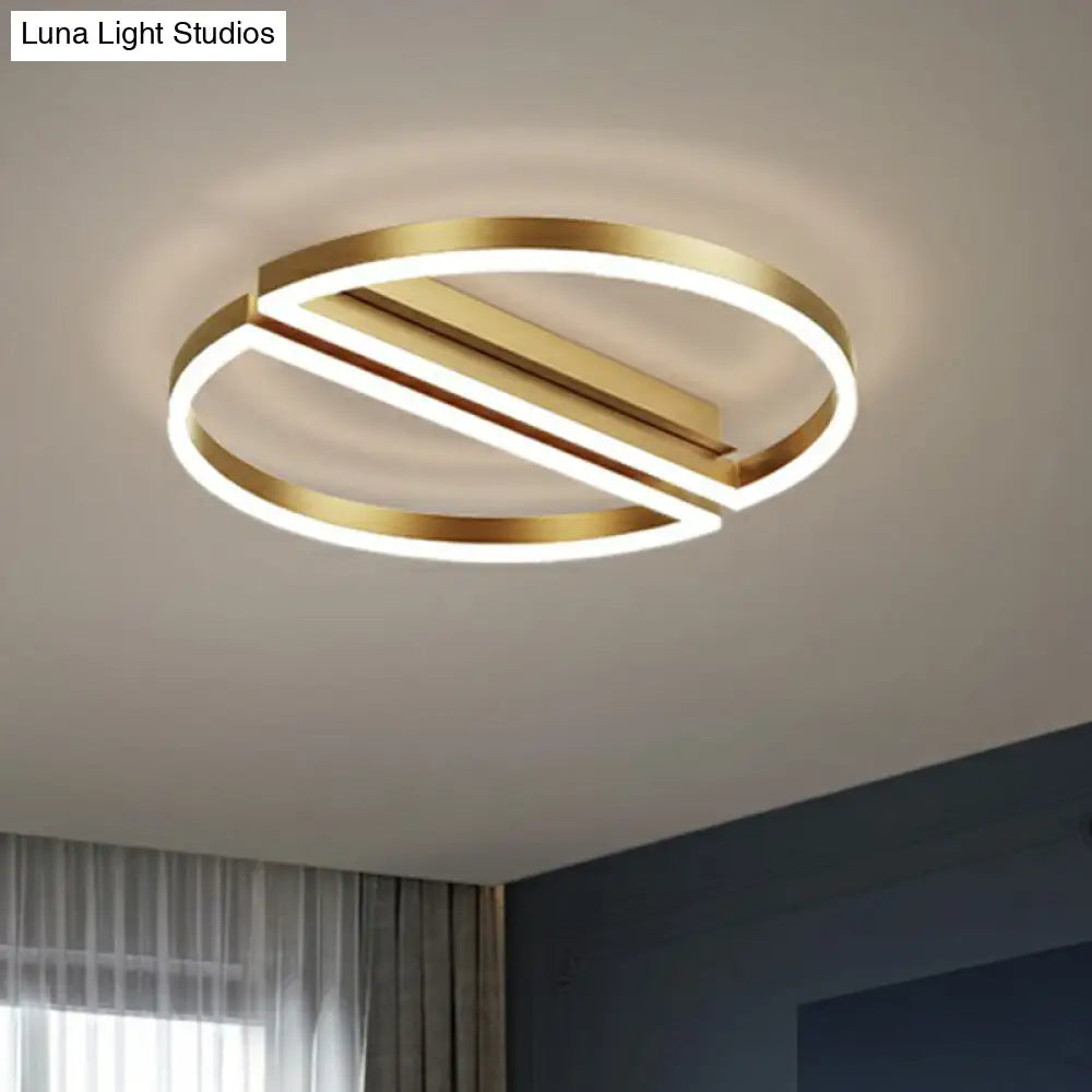 Modern Metallic Flushmount Led Ceiling Light With Gold Finish - Ideal For Bedroom