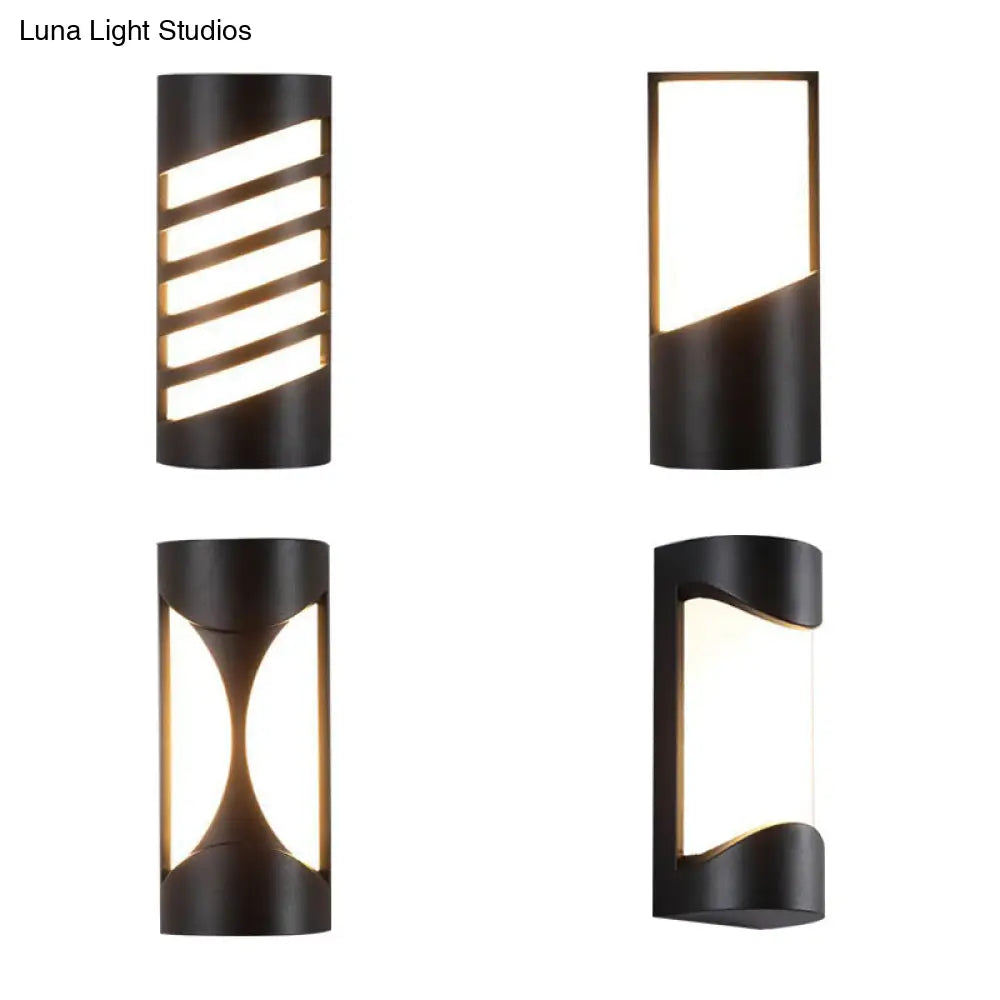 Modern Metallic Led Outdoor Wall Sconce In Black