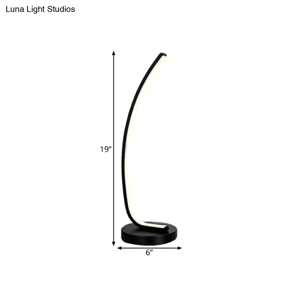 Modern Metallic Led Table Lamp In Black/White For Study Room