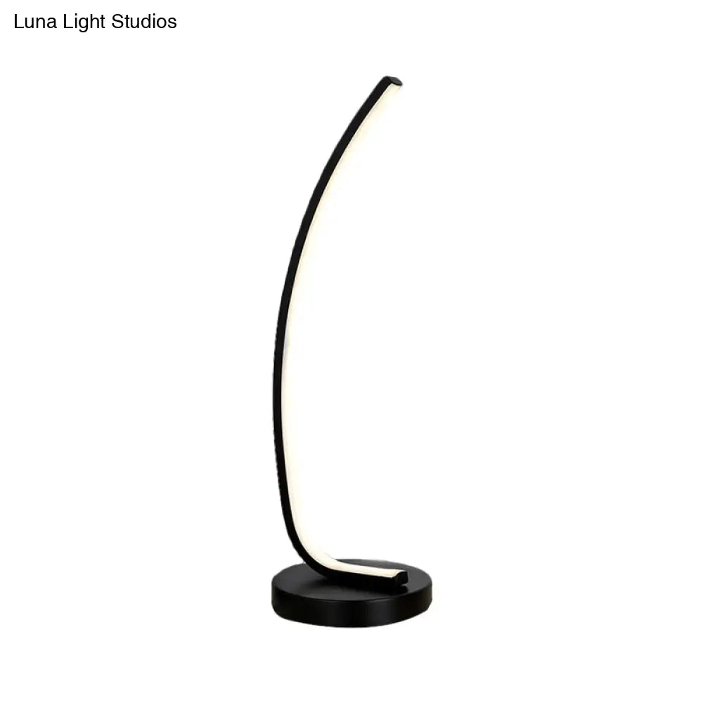 Modern Metallic Led Table Lamp In Black/White For Study Room