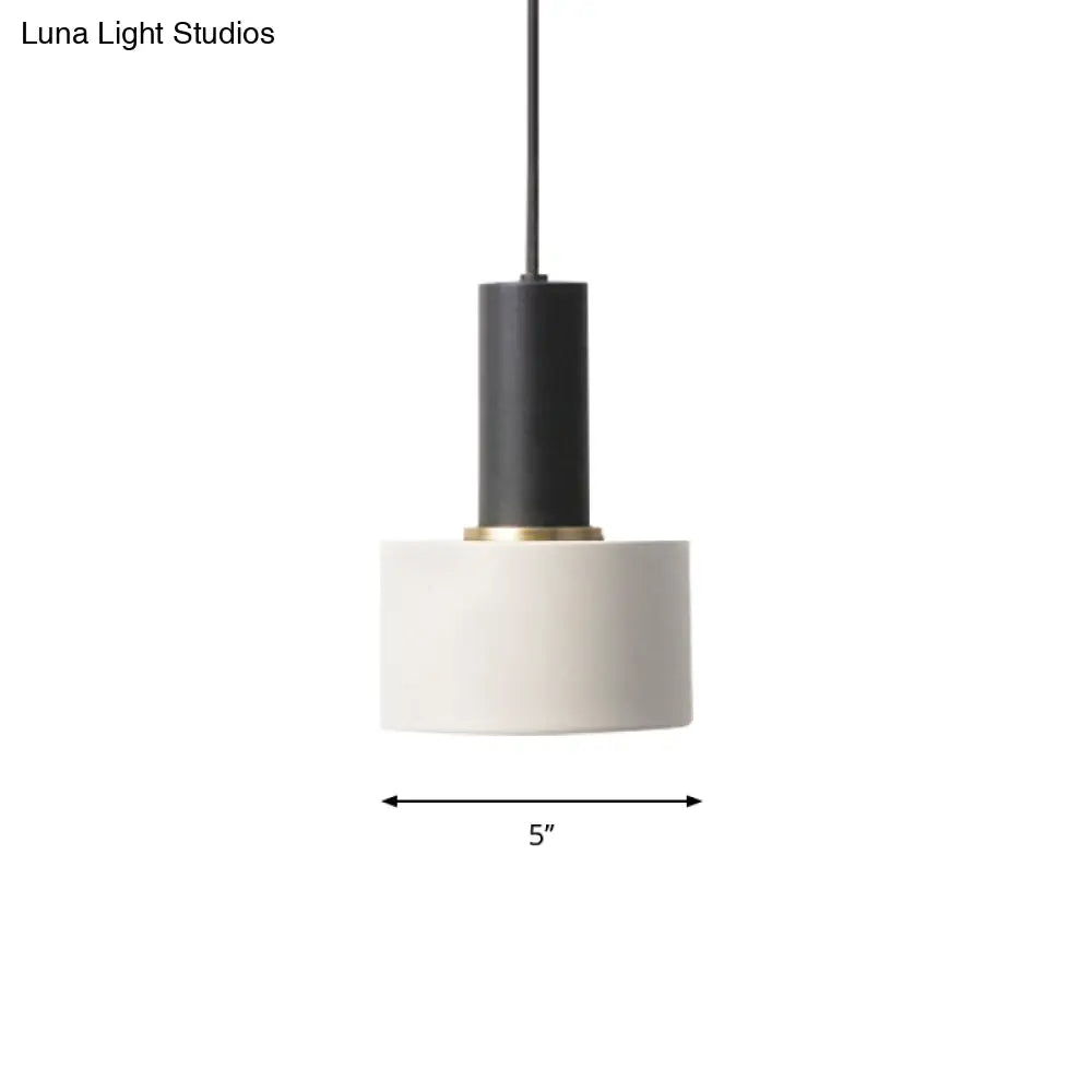 Modern Mini Pendant Light – Sleek Metallic Ceiling Hanging Single