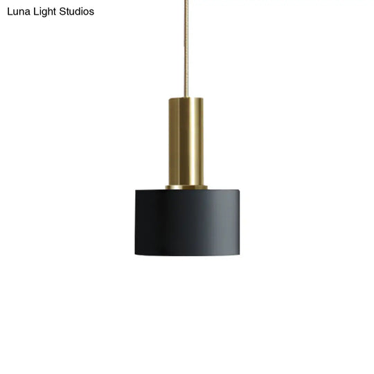 Modern Mini Pendant Light – Sleek Metallic Ceiling Hanging Single