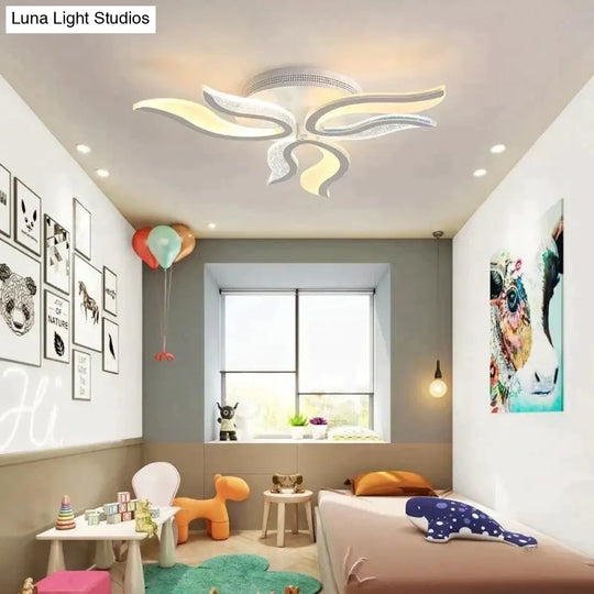 Modern New Acrylic Led Ceiling Chandelier Lights White Color For Living Room Bedroom Chandelier