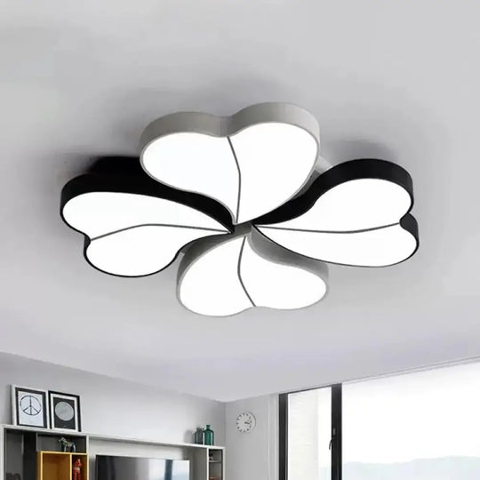 Modern Nordic Led Ceiling Light In Black And White Available 20.5’/24.5’ Widths / 20.5’